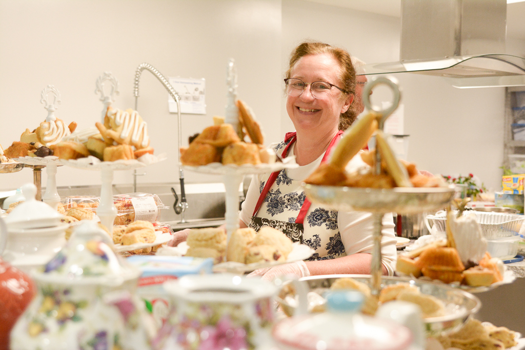 Sis. Becky preparing for our Mother/Daughter tea!