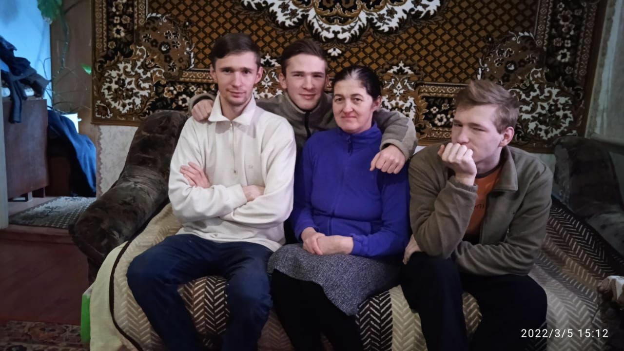 A note from a family inside Ukraine. We have to be very careful not to disclose locations:   We thank you, brothers and sisters, for helping our family. May the Lord reward you. The family of sister Vika.